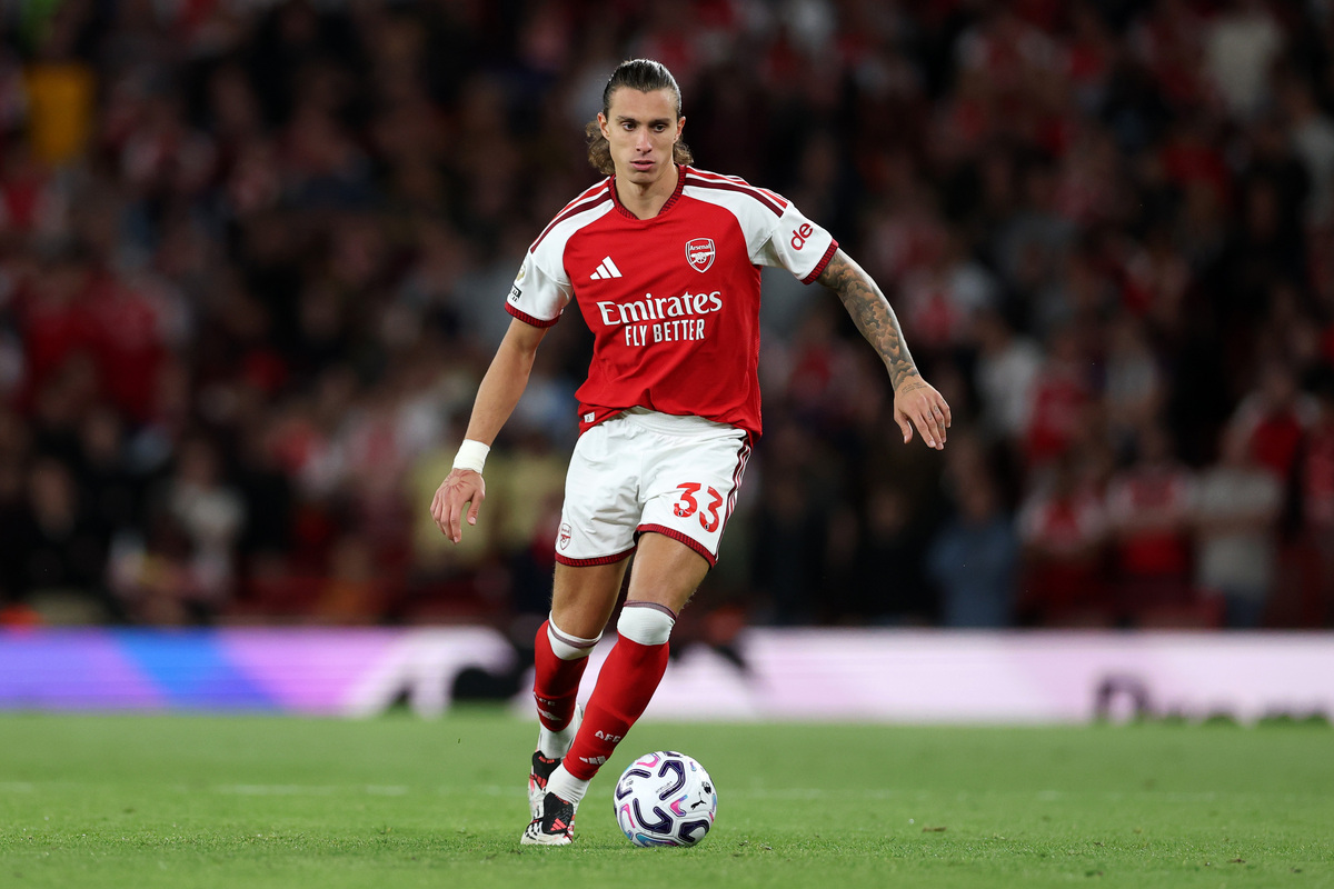 Calafiori Bersinar, Dinominasikan Pemain Terbaik Bulan Ini di Arsenal
