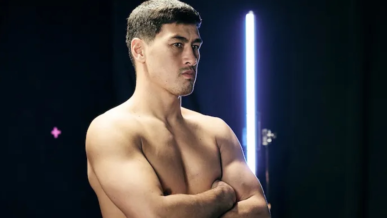 Dmitry Bivol Hadapi Callum Smith, Duel Ketiga dengan Beterbiev Tertunda