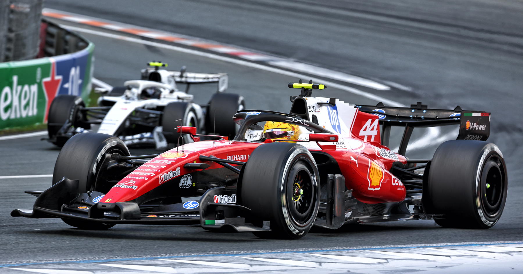 Ferrari Umumkan Upgrade Besar di Monza untuk Kejar Mercedes