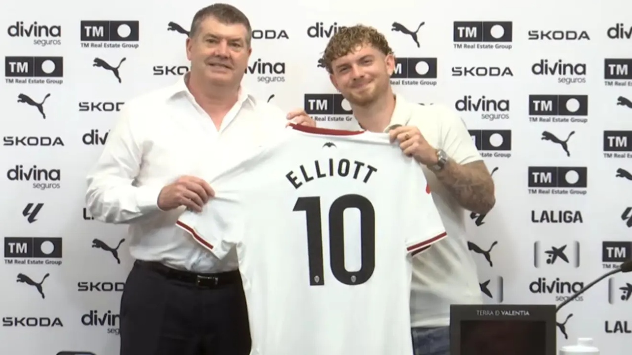 Harvey Elliott Sempat Kesulitan Beradaptasi di Valencia