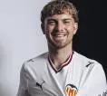 Harvey Elliott Ungkap Alasan Lanjutkan Karier di Valencia
