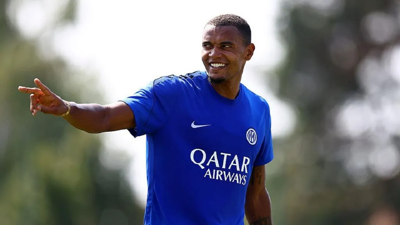 Manuel Akanji Akui Musim Pertama di Italia Berjalan Sangat Positif