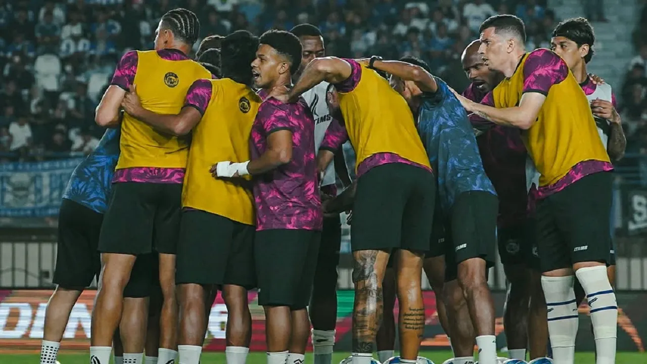 Skuat Arema FC siap hadapi Isenmulang Kalteng FC