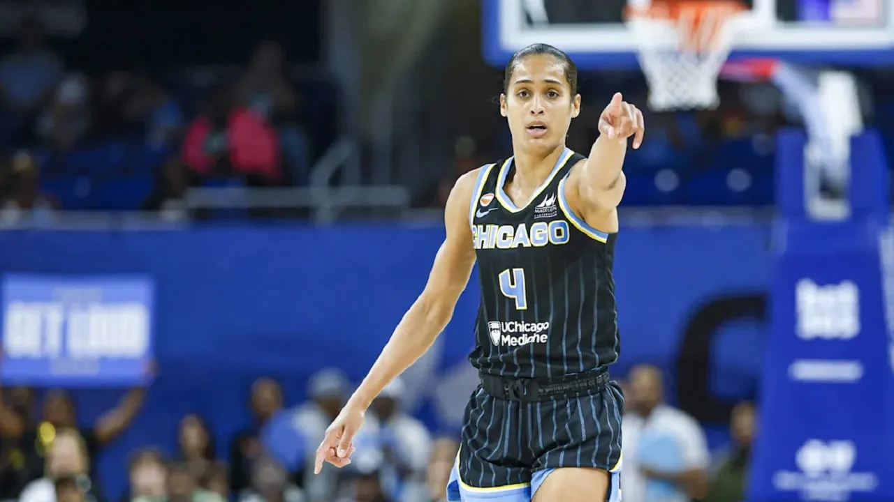 Chicago Sky dukung langkah Skylar Diggins dalam sembuhkan cederanya.