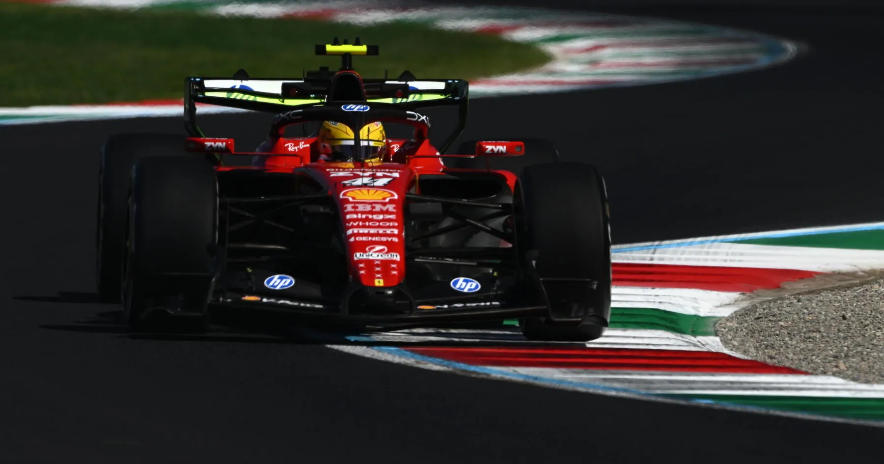 Ferrari Unggul di FP1 Monza, Leclerc Tercepat - sumber: (racingnews365)