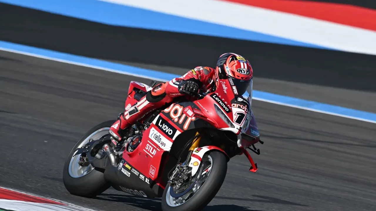Hasil FP2 WSBK Prancis: Bulega Masih Berjaya di Magny-Cours