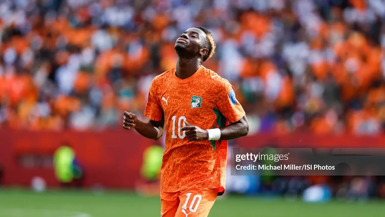 Simon Adingra yakin gaya permainan Ajax sangat cocok dengan karakter permainannya