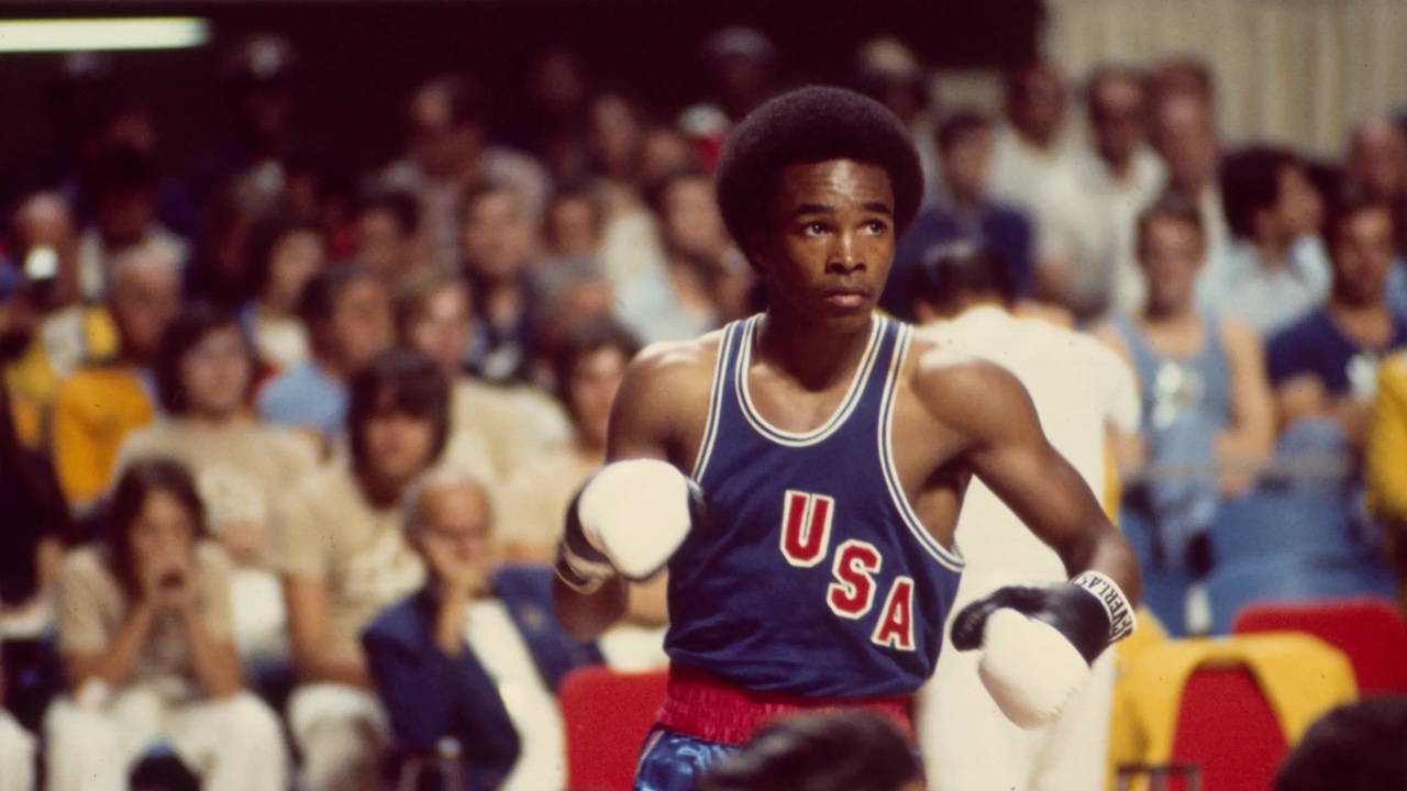 Sugar Ray Leonard Diyakini Bisa Hancurkan Rekor Floyd Mayweather Jr