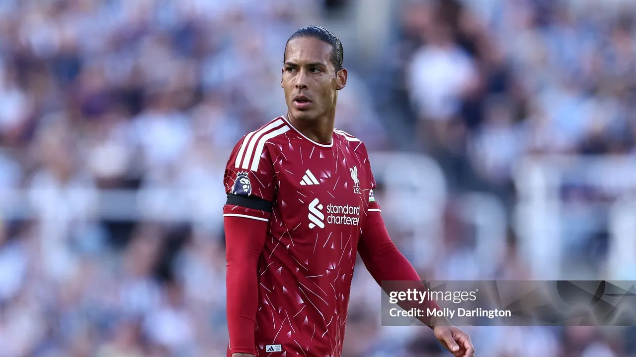Zian Flemming Antusias Duel Melawan Virgil van Dijk di Portman Road