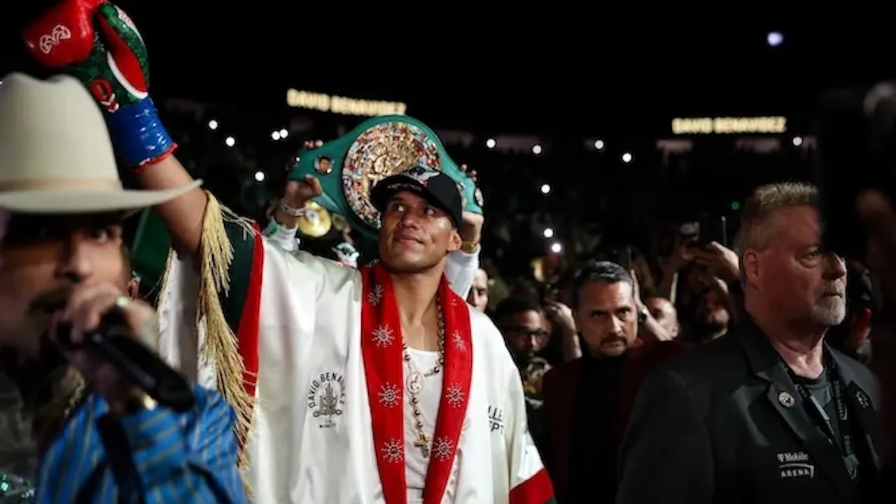 David Benavidez Ditantang Juara WBC Kelas Penjelajah