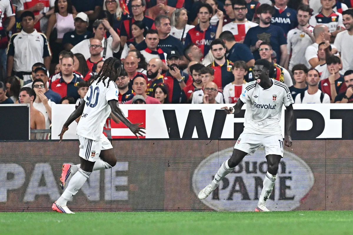 Fabregas Bersinar, Como Bungkam Genoa 4-1 di Serie A - sumber: (footballitalia)