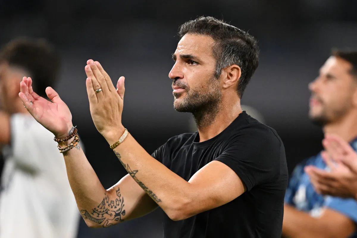 Fabregas Tegaskan Fokus Como di Serie A, Hormati Genoa Asuhan De Rossi - sumber: (footballitalia)