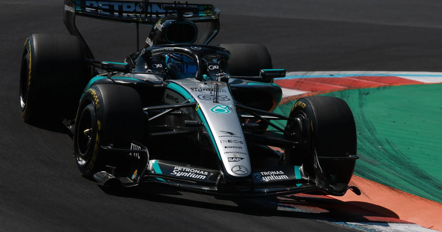 George Russell Ungguli Ferrari di Latihan Monza - sumber: (racingnews365)