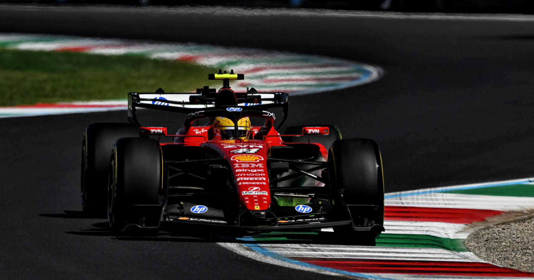 Hamilton Soroti Kecepatan Ferrari di Monza