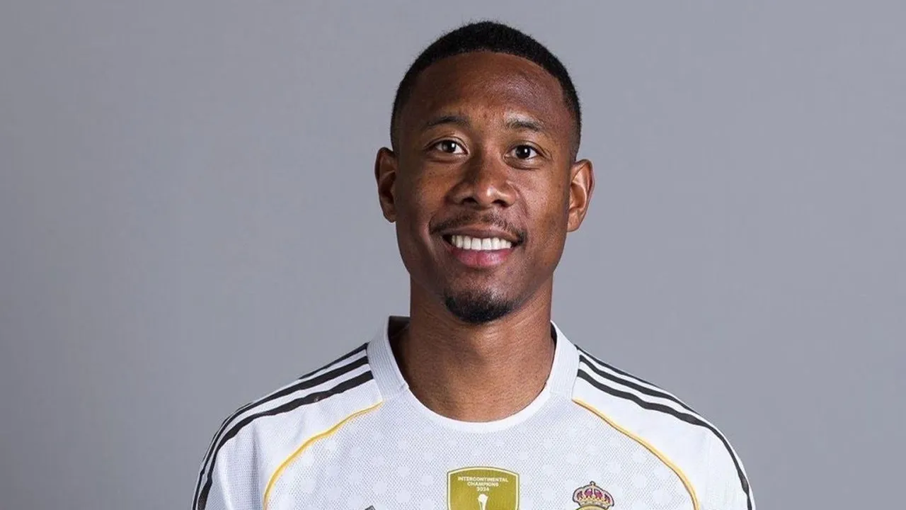 Lazio pantau Alaba