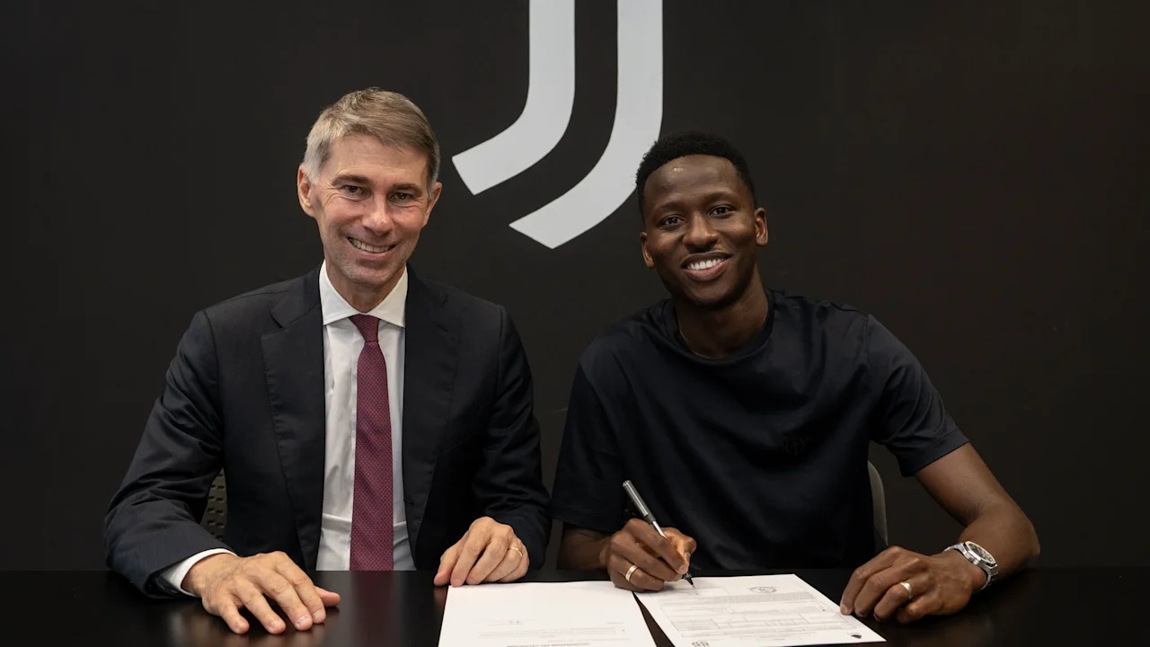 Khephren Thuram Cedera, Luciano Spalletti Berharap kepada Pape Matar Sarr