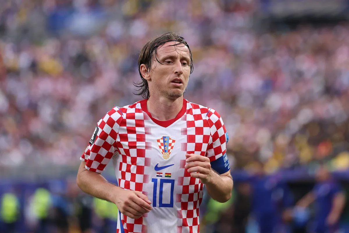 Modric Tegaskan Komitmen, Lanjut Bela Timnas Kroasia di Usia 41 - sumber: (footballitalia)