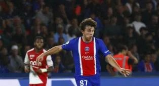 Neves Sayangkan Tak Bisa Raih Kemenangan di Penampilan ke-100 Untuk PSG