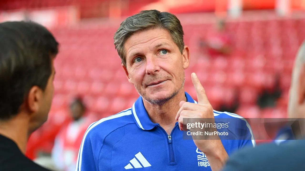 Oliver Glasner tolak belanja panik demi kebaikan strategi jangka menengah Nottingham Forest