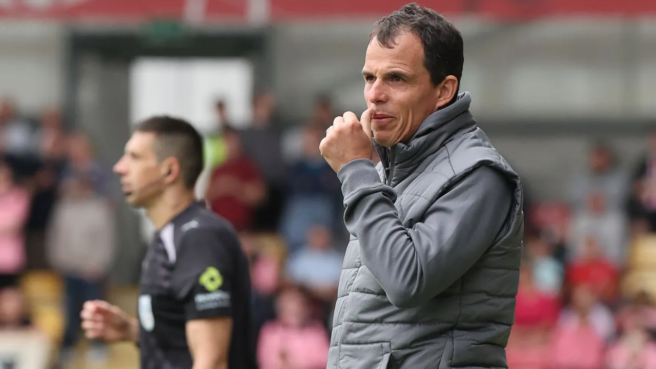 Regis Le Bris Puas dengan Aktivitas Transfer Sunderland Musim Panas Ini