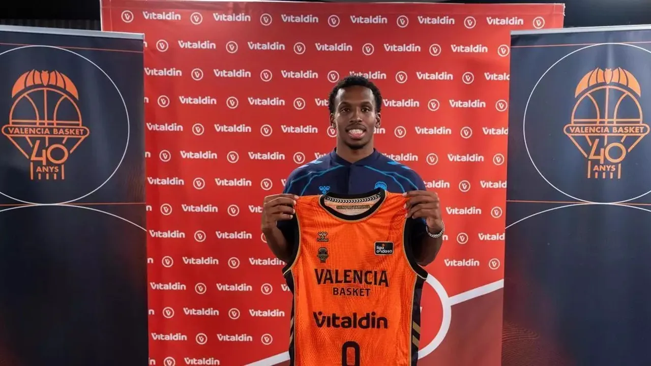 TJ Shorts Siap jika Ditunjuk Jadi Pemimpin Valencia