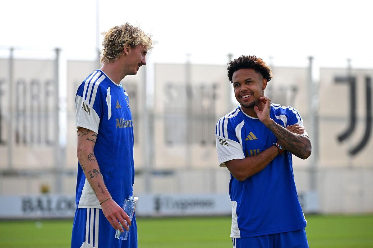 Woltemade Bergabung Latihan Juventus, McKennie Absen