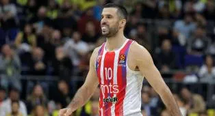 Branko Lazic Putuskan Gantung Sepatu Dari Dunia Basket