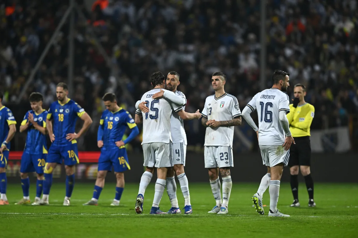 Buffon Bangkit dari Kekecewaan Piala Dunia Italia - sumber: (footballitalia)
