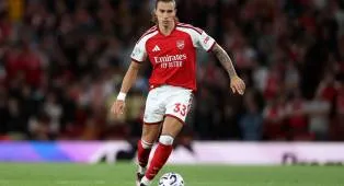Calafiori Jadi Starter, Arsenal Siap Tantang Chelsea di Derby London