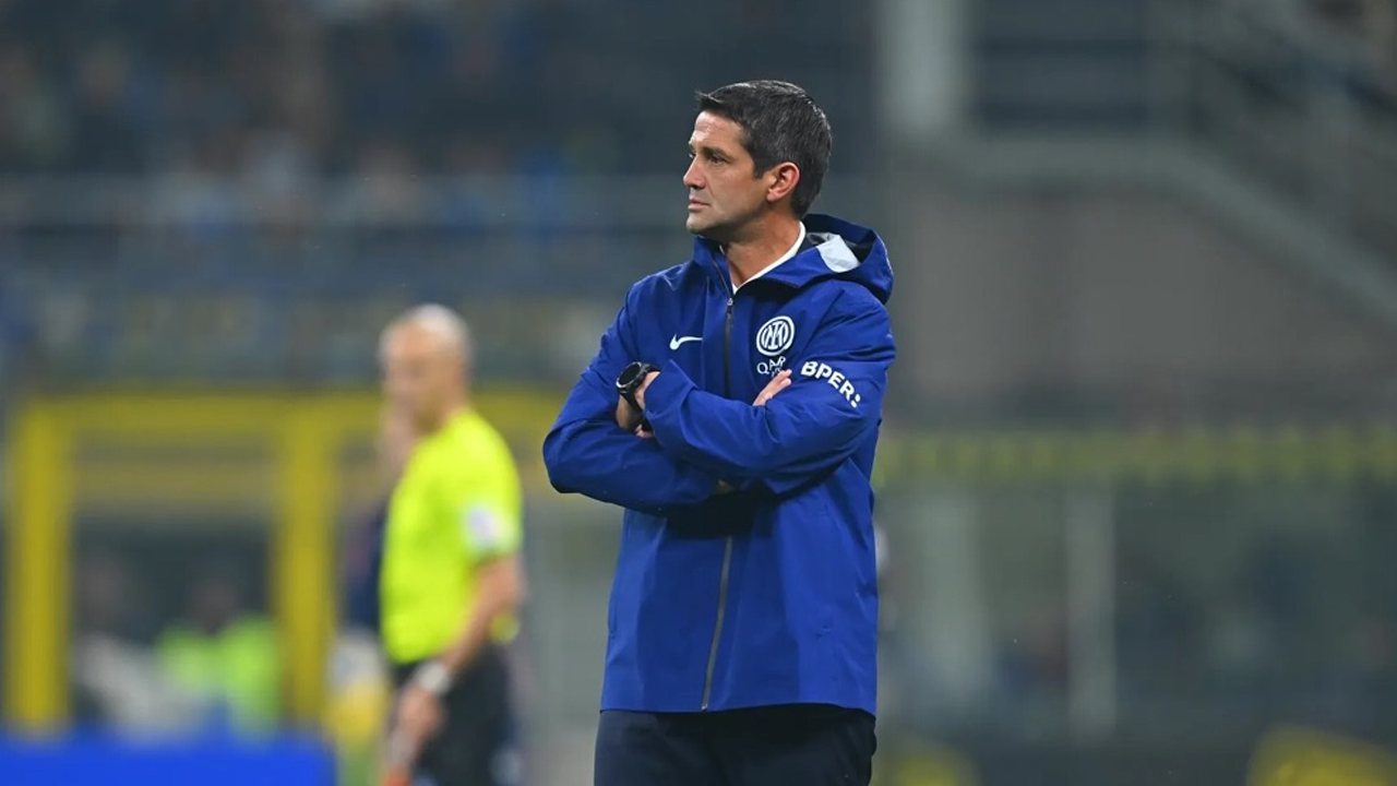 Cristian Chivu Sebut Bosan dengan Kritik Media soal Rekor Laga Besar Inter