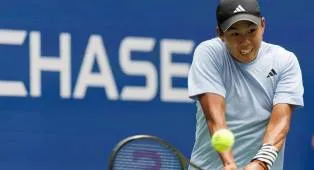 Hasil US Open: Learner Tien Selamat Dari Serangan Jakub Mensik
