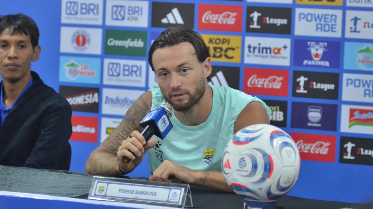 Kapten Persib, Marc Klok