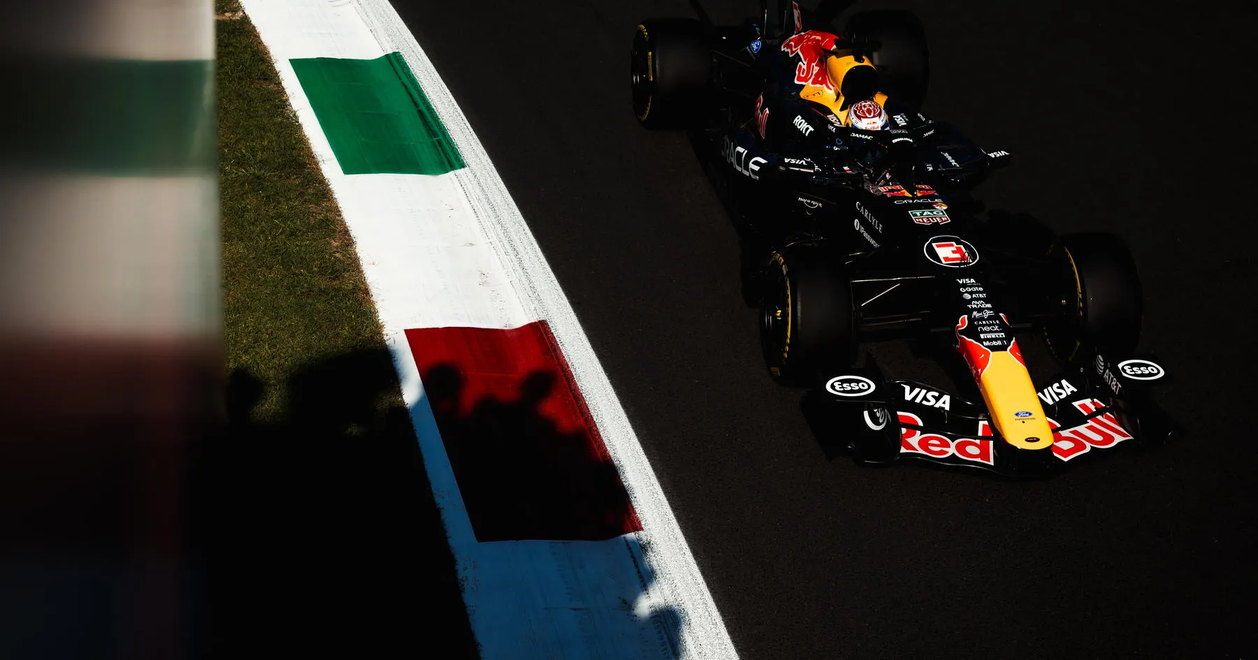 Masalah Komponen Red Bull Ganggu Verstappen Bertahun-tahun - sumber: (racingnews365)