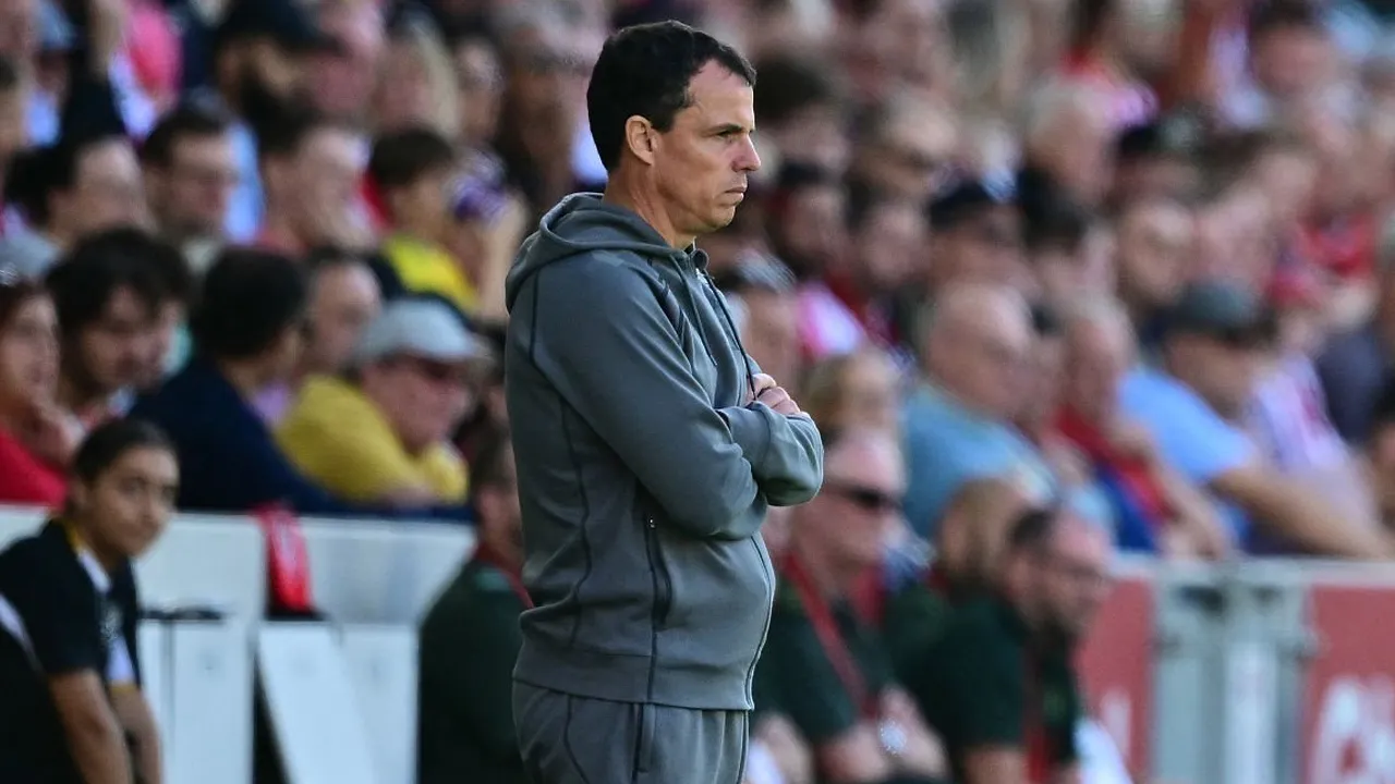 Regis Le Bris Puas Sunderland Curi Satu Poin di Markas Brentford