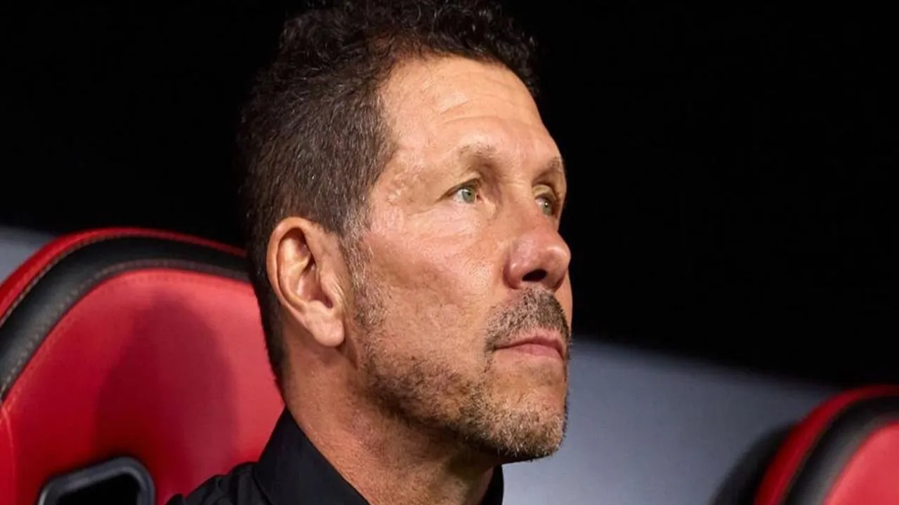 Simeone Enggan Respon Pertanyaan Tentang Alvarez