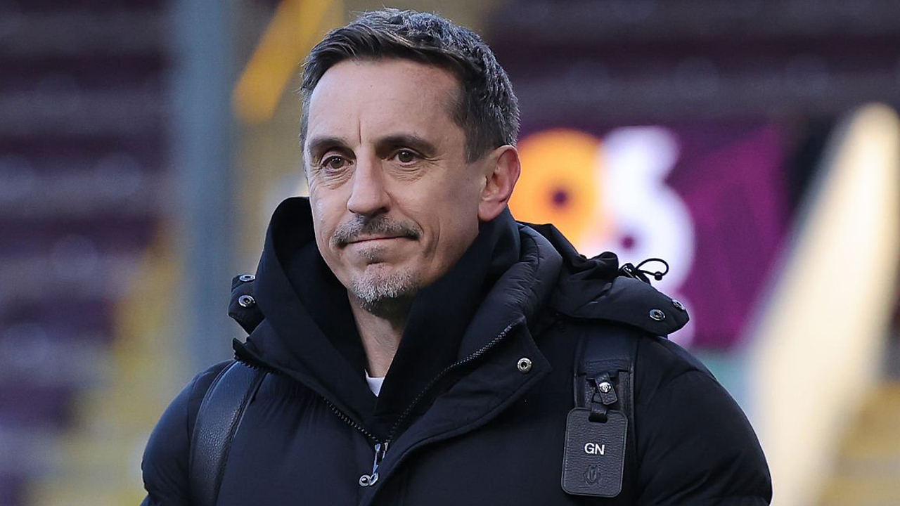 Gary Neville Soroti Pertahanan Man United yang Terus Kebobolan