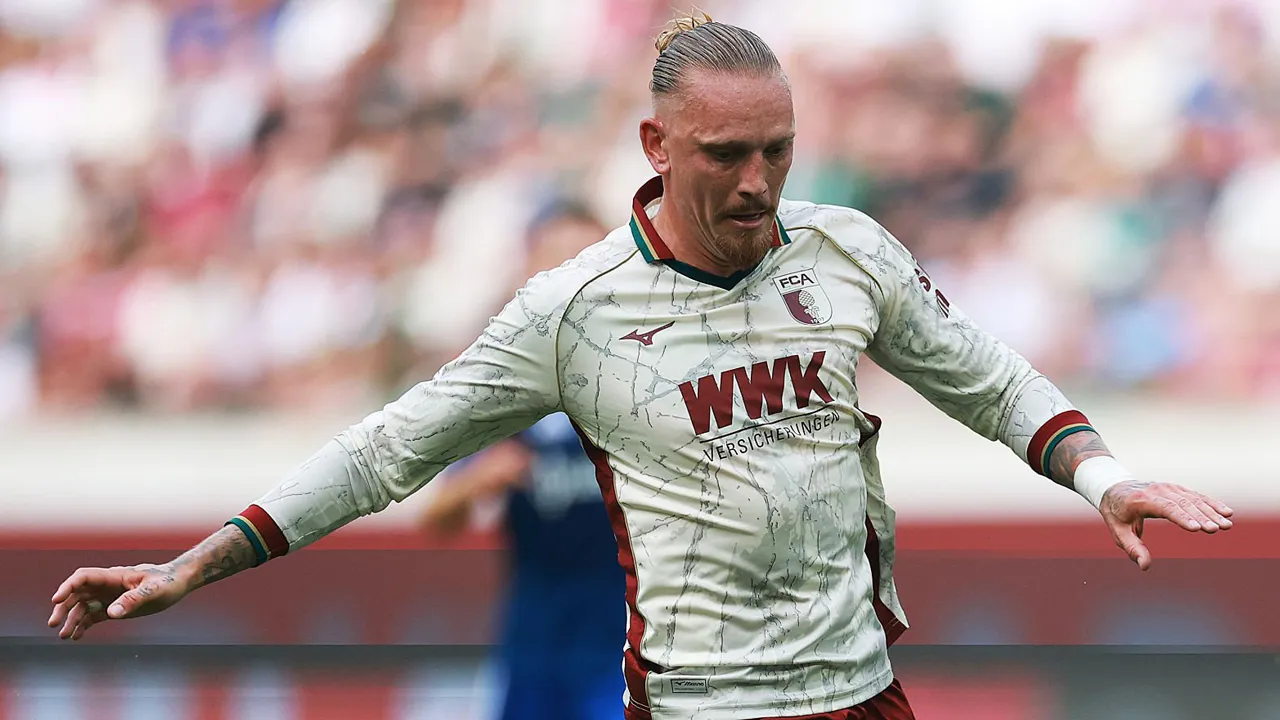 Marius Wolf Minta Augsburg Jaga Fokus Usai Bantai Frankfurt