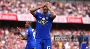 Petaka Derby London Hancurkan Asa Morgan Rogers