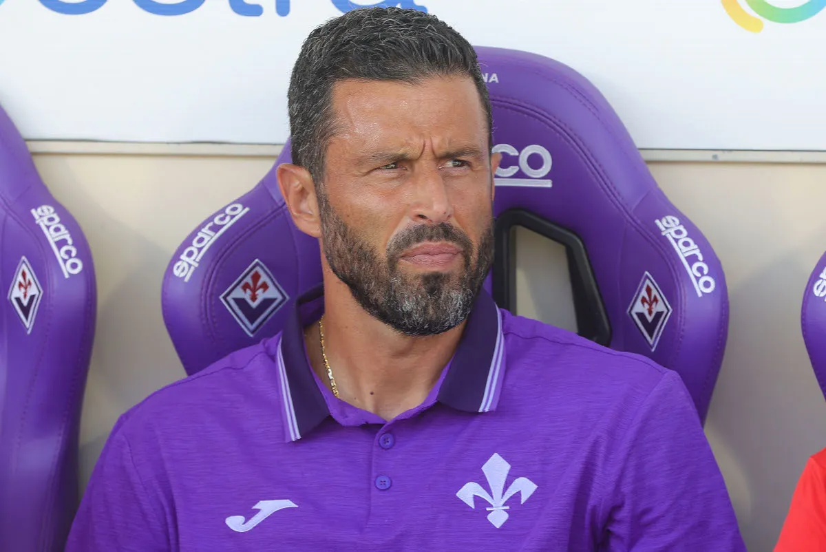 Tiga Kekalahan Beruntun, Fiorentina Resmi Depak Grosso - sumber: (footballitalia)