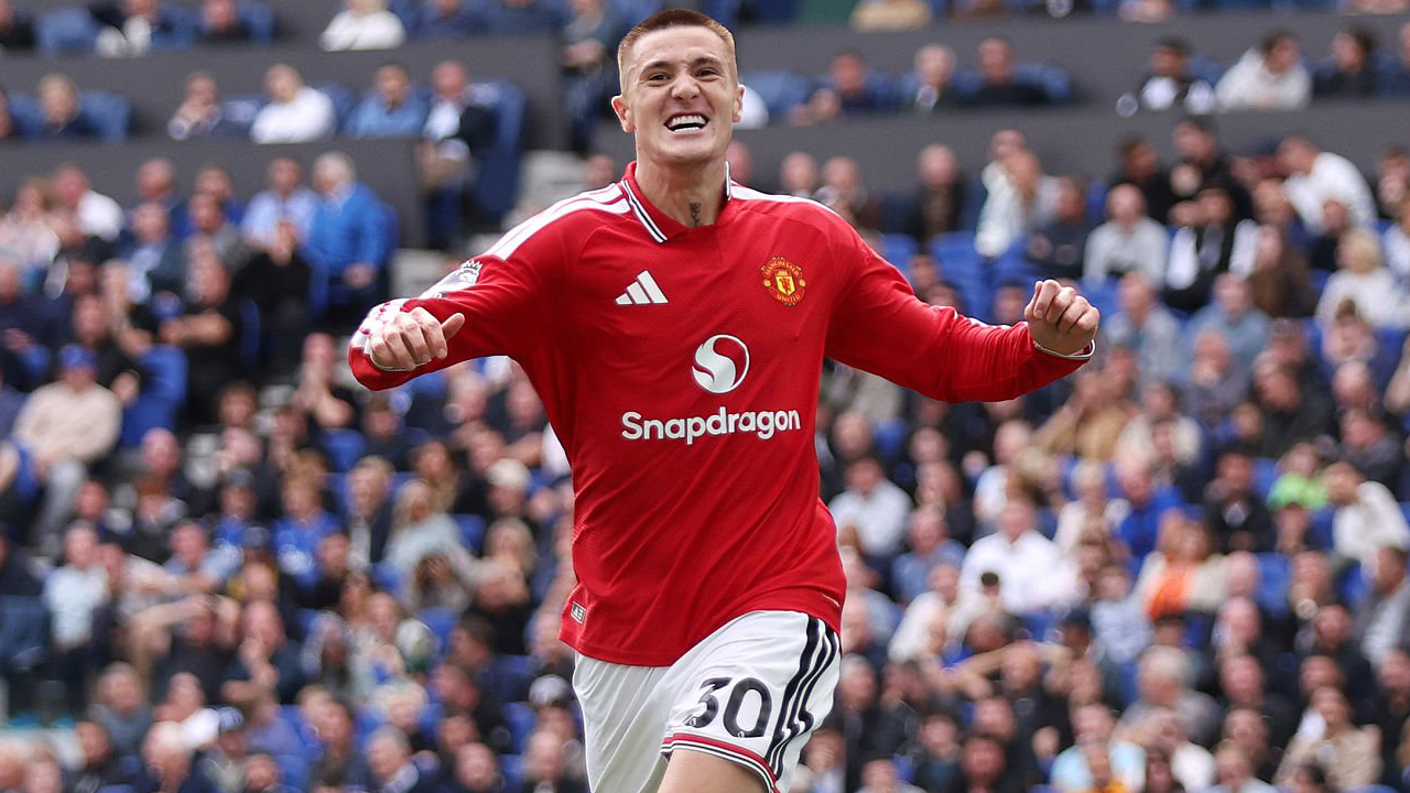 Benjamin Sesko Minta MU Move On dari Kegagalan di Markas Everton