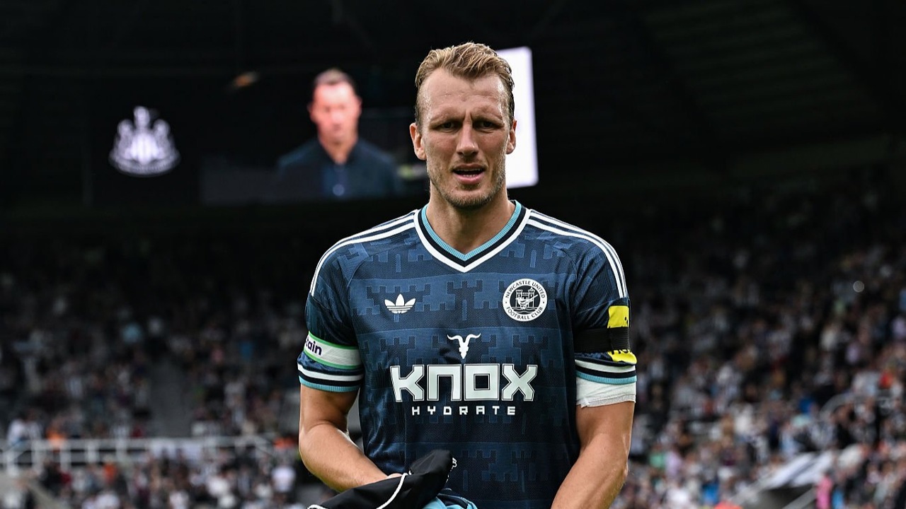 Dan Burn Puji Strategi Transfer Newcastle United
