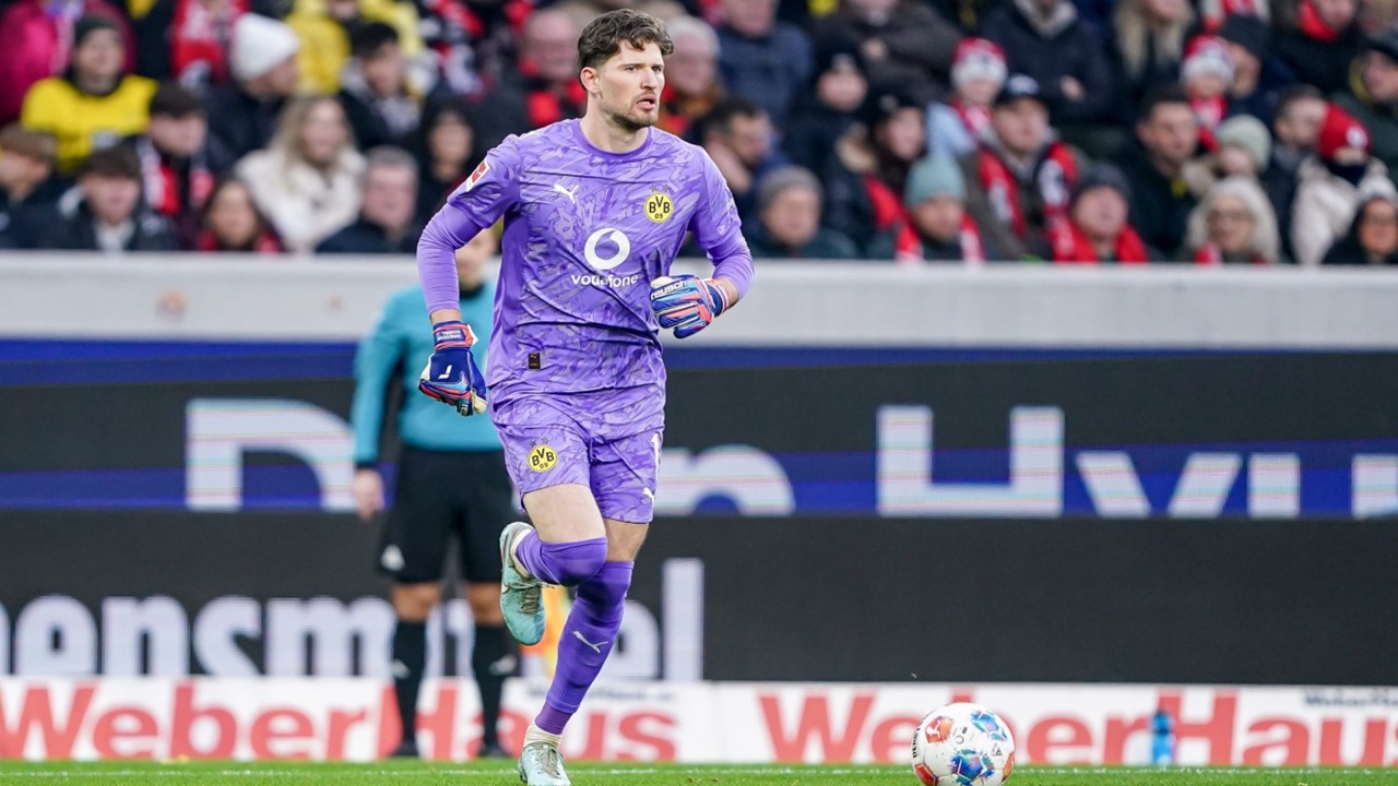 Diam-Diam Situs Ballon d’Or Jagokan Gregor Kobel Jadi Kiper Terbaik