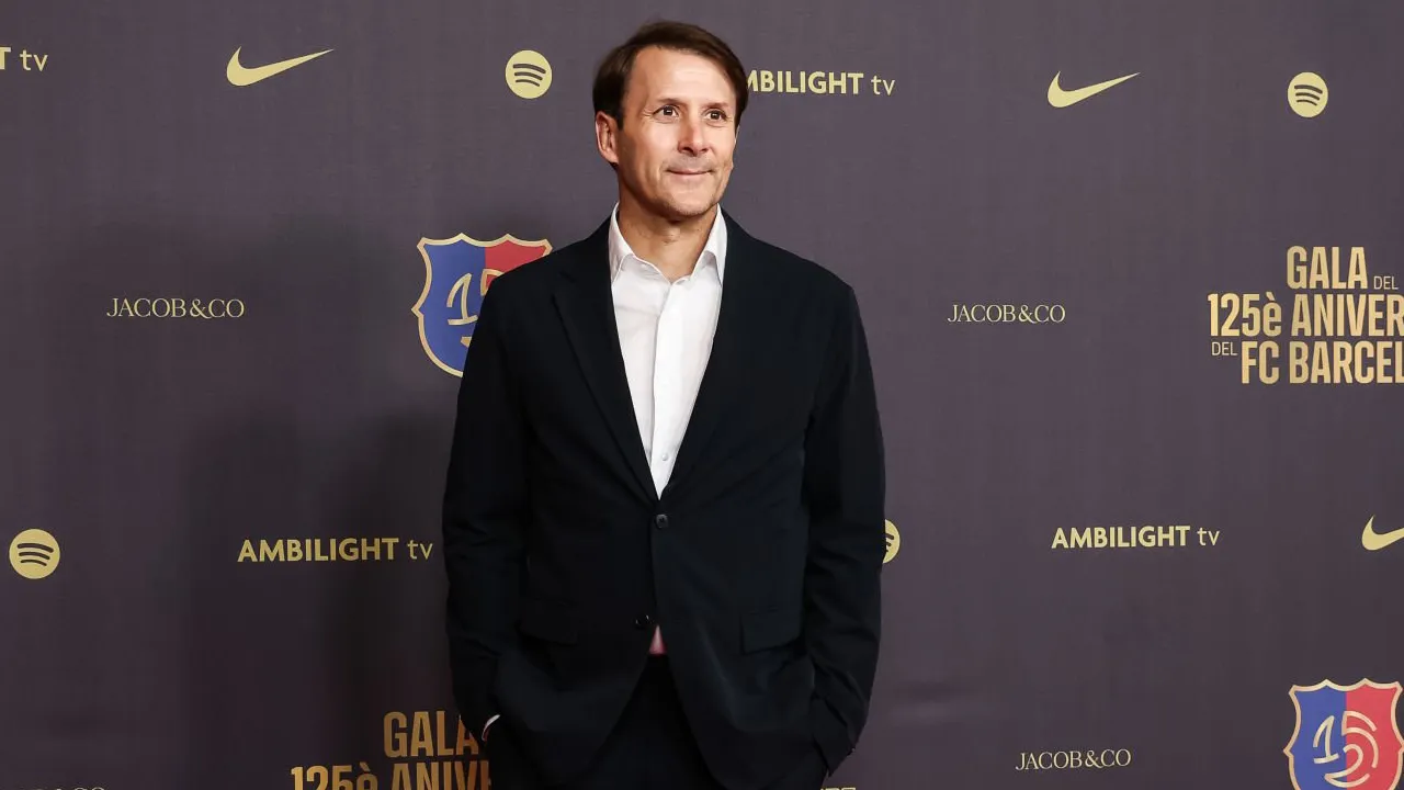 Gaizka Mendieta Dukung Barcelona Jadi Juara Liga Champions