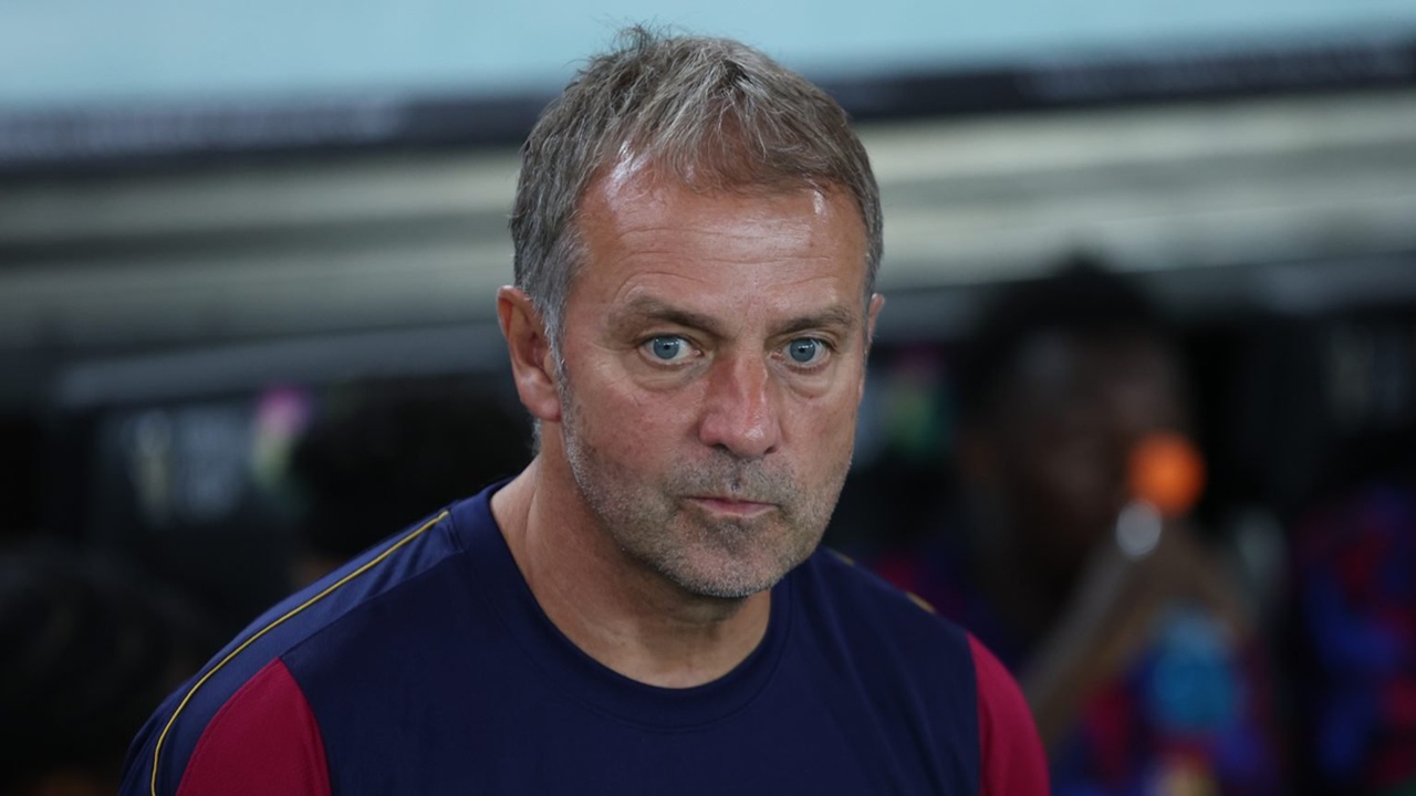 Hansi Flick Bermimpi Angkat Trofi Liga Champions
