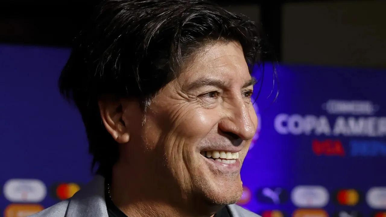 Ivan Zamorano Yakin Jose Mourinho Akan Bawa Real Madrid Bersaing