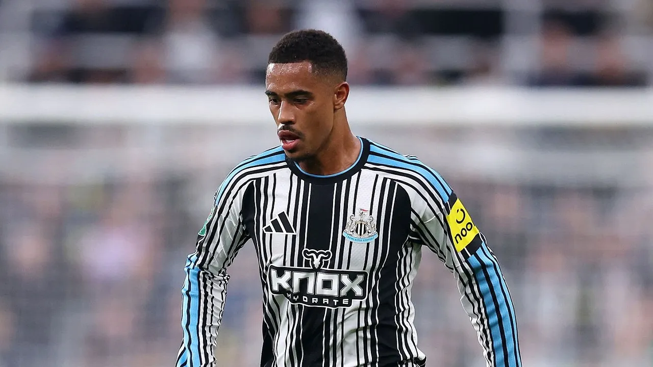 Jacob Ramsey sindir keputusan manajer usai tampil ciamik selamatkan Newcastle United