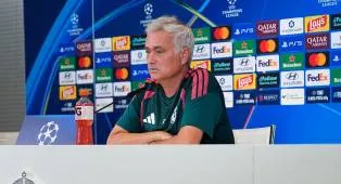 Jose Mourinho Ungkap Perasaannya Jelang Reuni dengan Chivu di Bernabeu