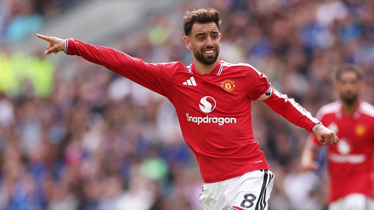 Pemain MU Dukung Bruno Fernandes Teken Kontrak Baru