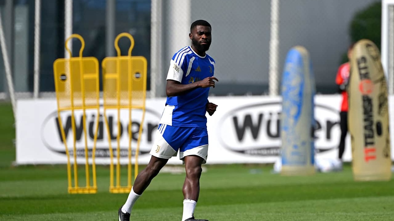 Tak Hanya Manuel Locatelli, Jeremie Boga Juga Cedera di Laga Kontra Milan