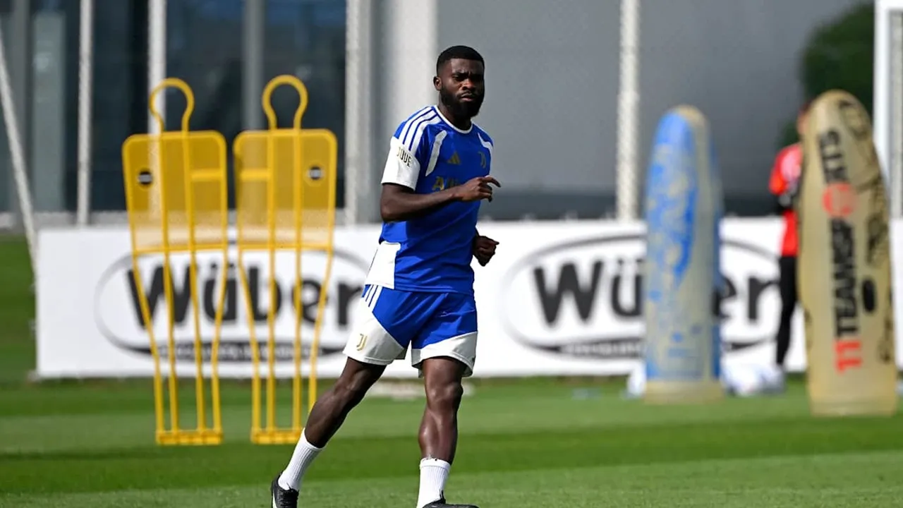 Tak Hanya Manuel Locatelli, Jeremie Boga Juga Cedera di Laga Kontra Milan